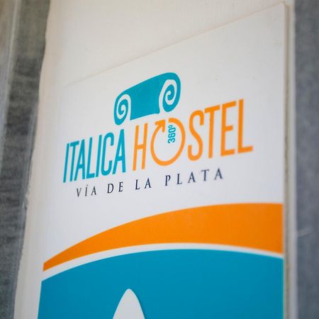Italica Hostel Santiponce Exterior photo